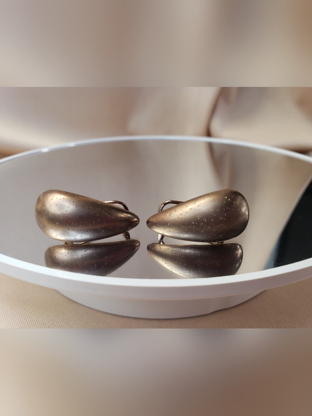 Vintage Bronzed Sterling Silver Speckled Teardrop Dome Earrings Signed Llj View 3